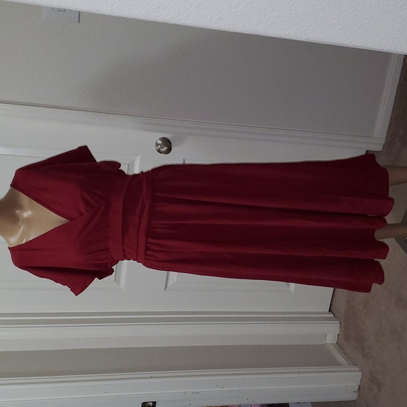 GOMORN l flowy chiffon burgandy midi slip on smock waist surplice batwing sleeve - Picture 6 of 13